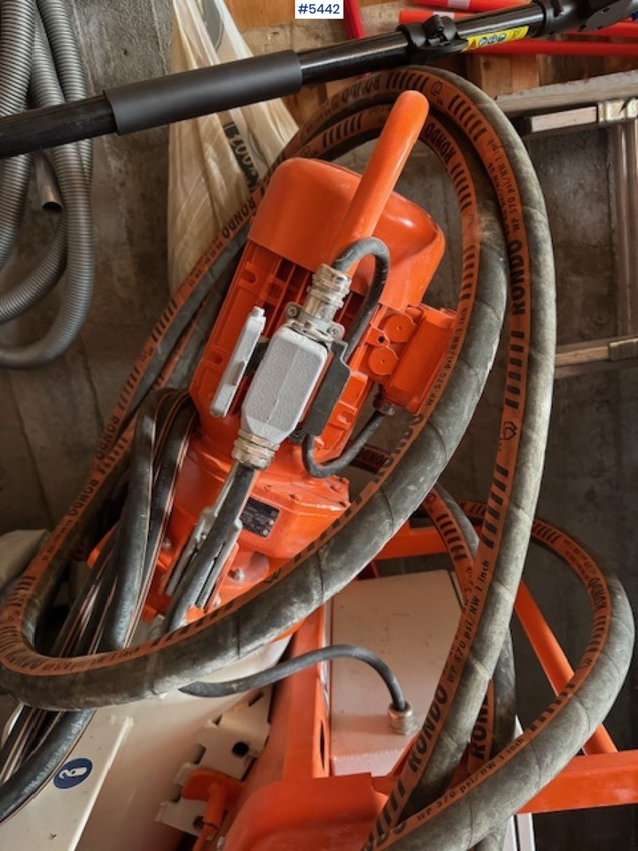 2023 PFT Ritmo XL Mørtelmiksepumpe - Equipamento de betão: foto 3 2023 PFT Ritmo XL Mørtelmiksepumpe - Equipamento de betão: foto 3