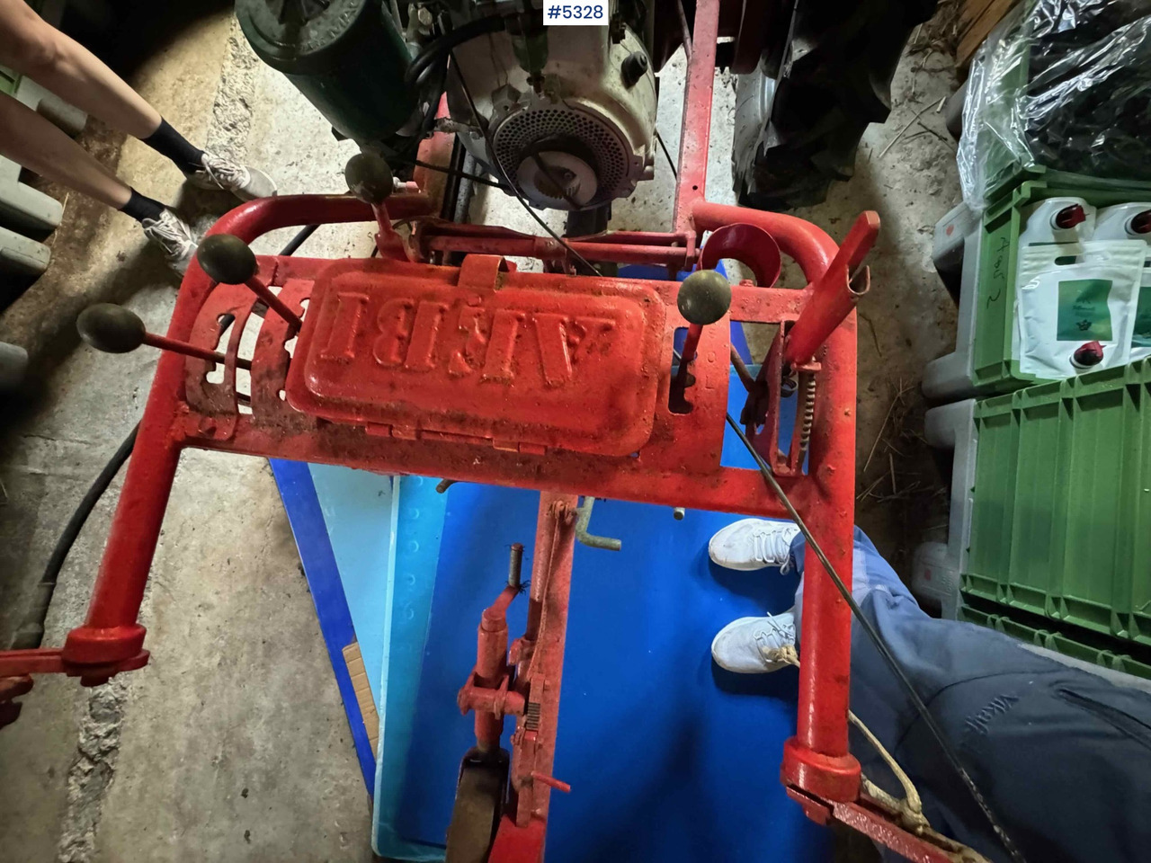 Leasing de  Aebi AM 53 tractor Aebi AM 53 tractor: foto 15