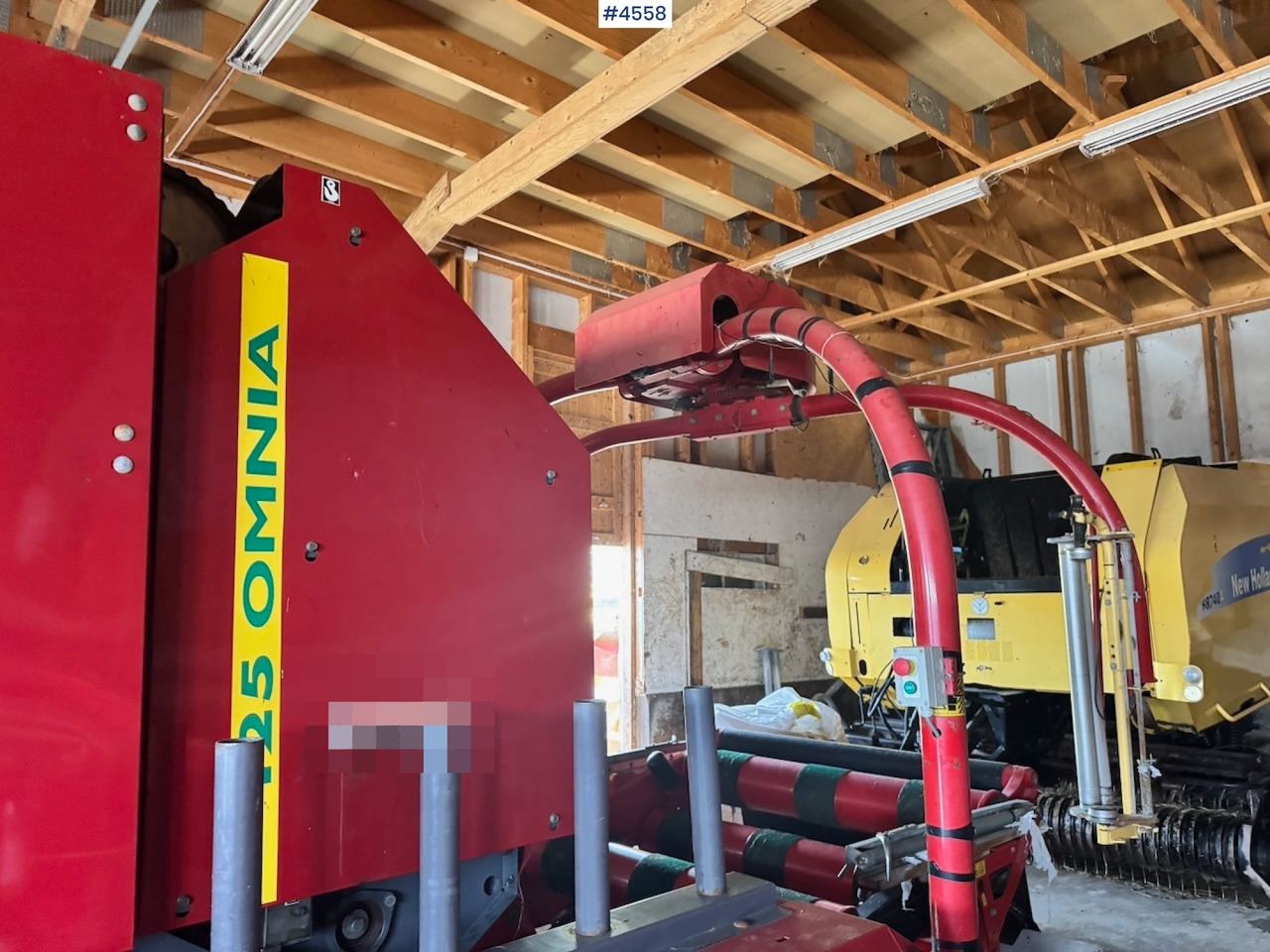 Approx. 2010 FeraBoli Omnia 125 Round Baler - Máquina para produção de feno: foto 4 Approx. 2010 FeraBoli Omnia 125 Round Baler - Máquina para produção de feno: foto 4