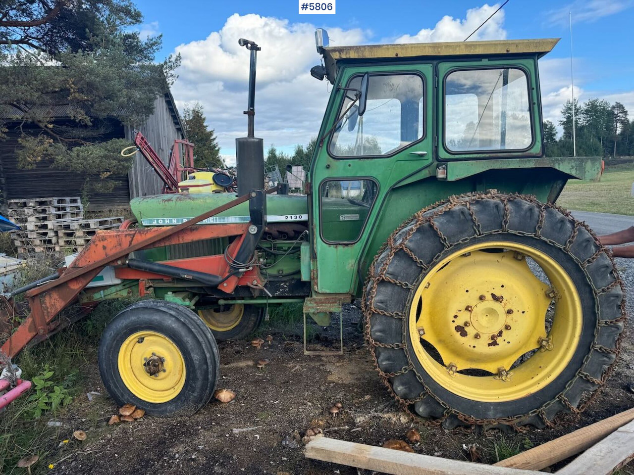 John Deere 2130 - Trator: foto 1 John Deere 2130 - Trator: foto 1