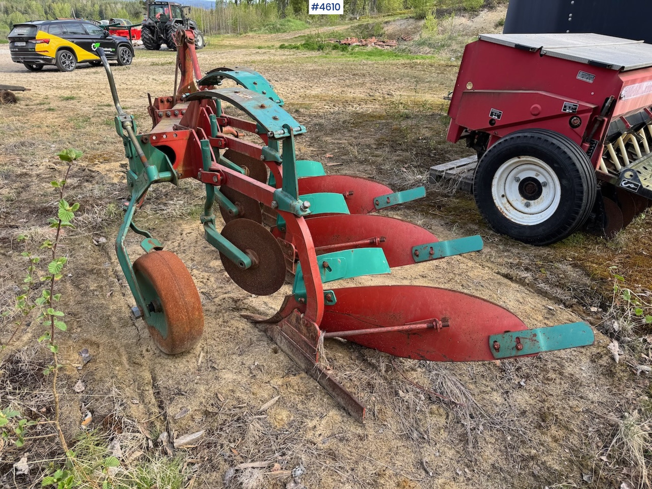 Kverneland Mod A 3-furrow plough - Maquina para lavrar a terra: foto 2 Kverneland Mod A 3-furrow plough - Maquina para lavrar a terra: foto 2
