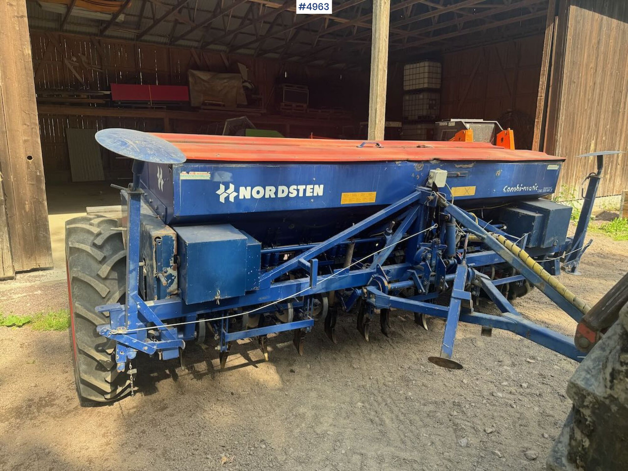 Nordsten CKG300 MK Combi seeder - Semeadeira: foto 1 Nordsten CKG300 MK Combi seeder - Semeadeira: foto 1