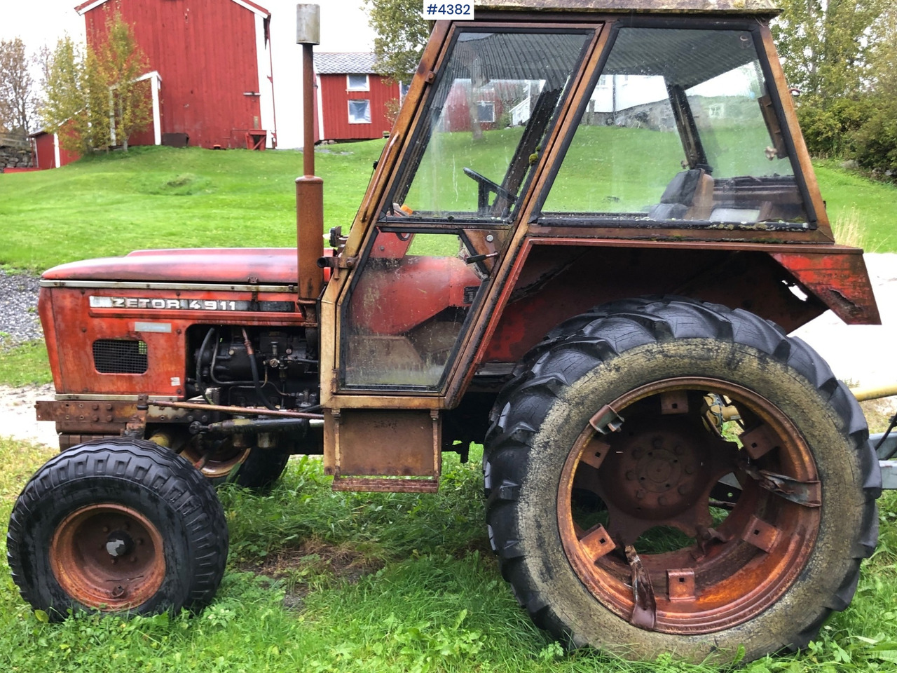 Zetor 4911 and Reime Manure spreader - Trator: foto 2 Zetor 4911 and Reime Manure spreader - Trator: foto 2