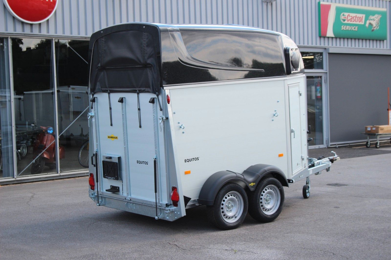 Humbaur Equitos Alu Plus 2400 Pferdeanhänger Sattelkamme - Reboque transporte de gado: foto 3 Humbaur Equitos Alu Plus 2400 Pferdeanhänger Sattelkamme - Reboque transporte de gado: foto 3