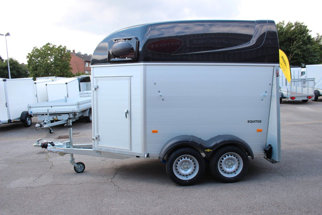 Humbaur Equitos Alu Plus 2400 Pferdeanhänger Sattelkamme - Reboque transporte de gado: foto 5 Humbaur Equitos Alu Plus 2400 Pferdeanhänger Sattelkamme - Reboque transporte de gado: foto 5