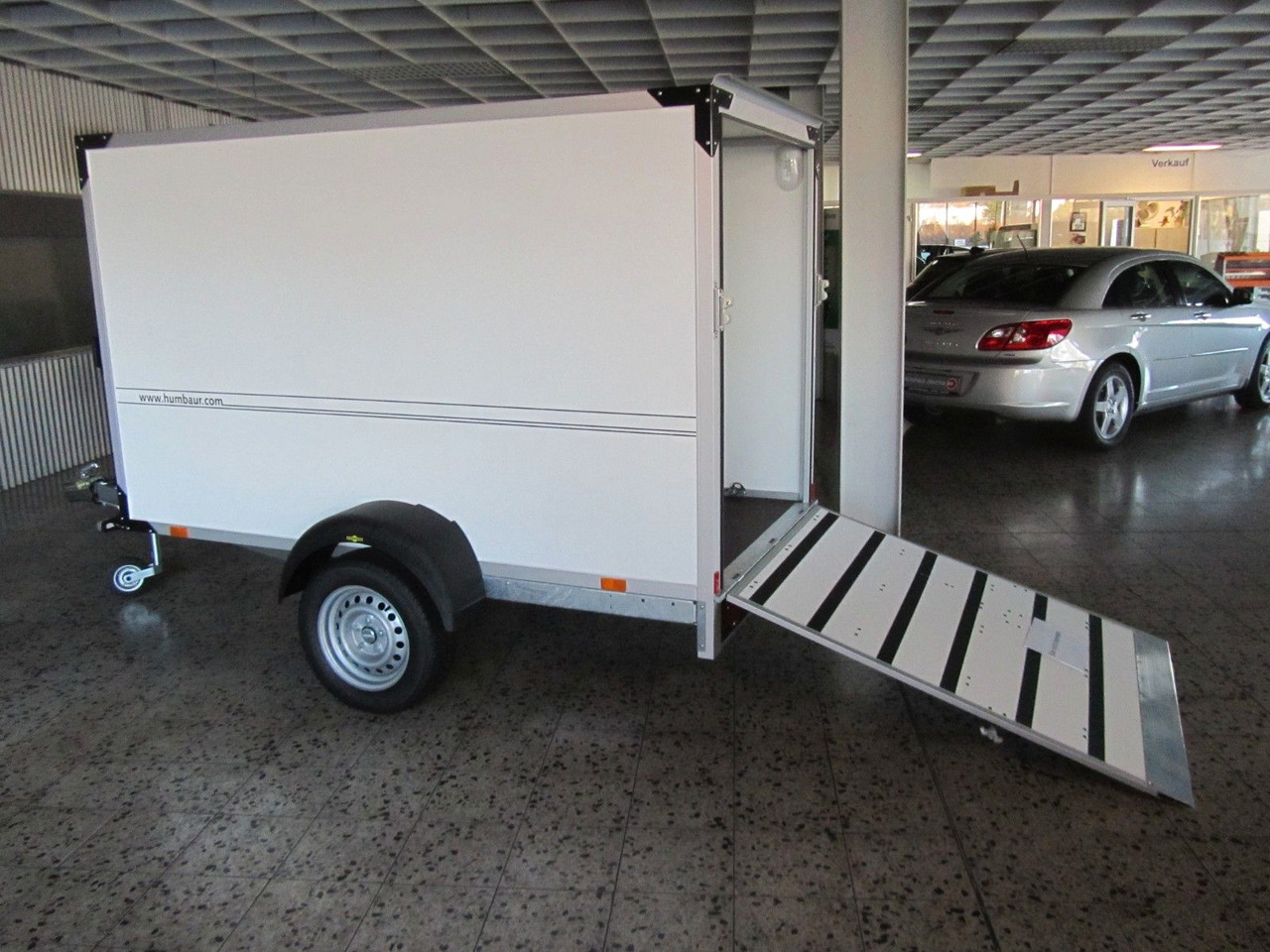 Humbaur HK 132513-15P Überfahrwand Kofferanhänger Flex - Reboque furgão: foto 3 Humbaur HK 132513-15P Überfahrwand Kofferanhänger Flex - Reboque furgão: foto 3