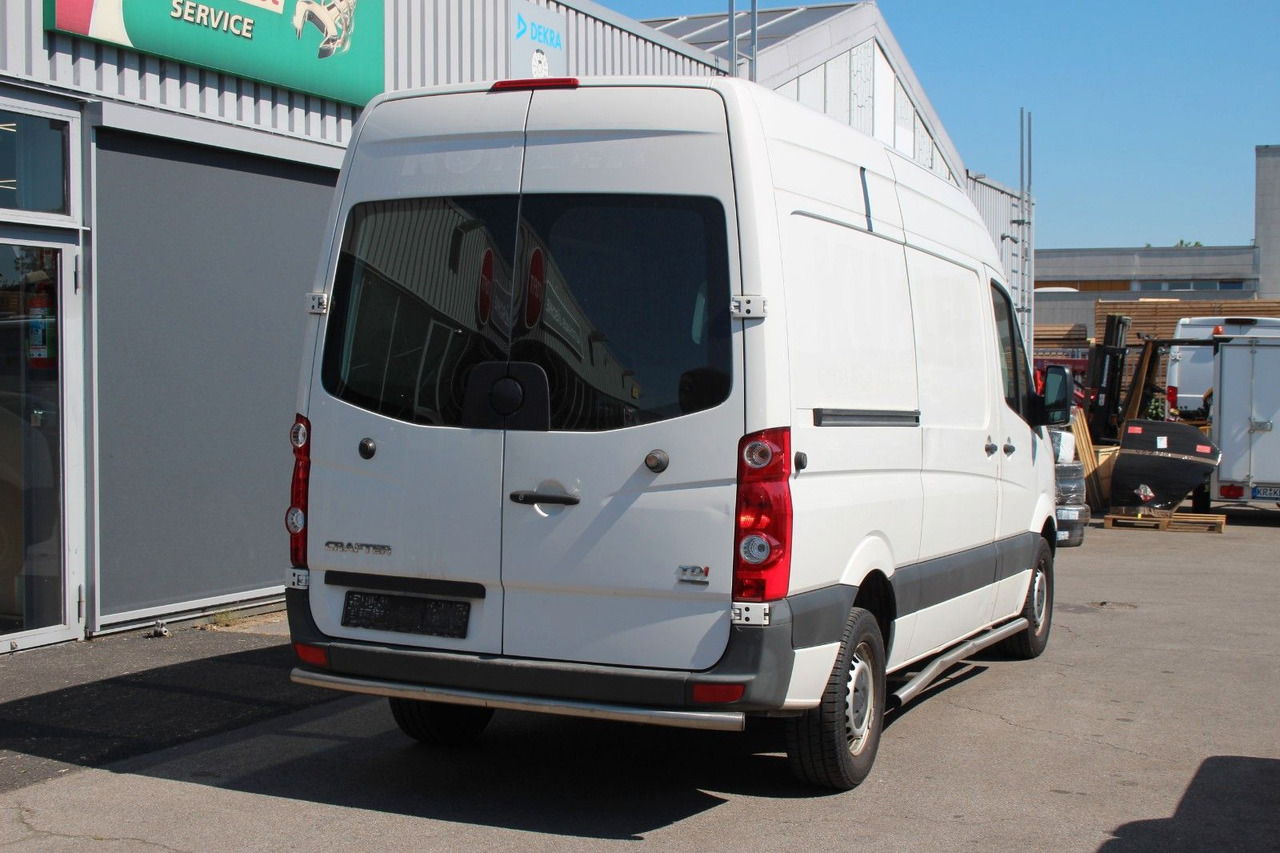 Volkswagen Crafter Kasten 35 mittel L2H2 KLIMA 1.Hand - Furgão de passageiros: foto 2 Volkswagen Crafter Kasten 35 mittel L2H2 KLIMA 1.Hand - Furgão de passageiros: foto 2