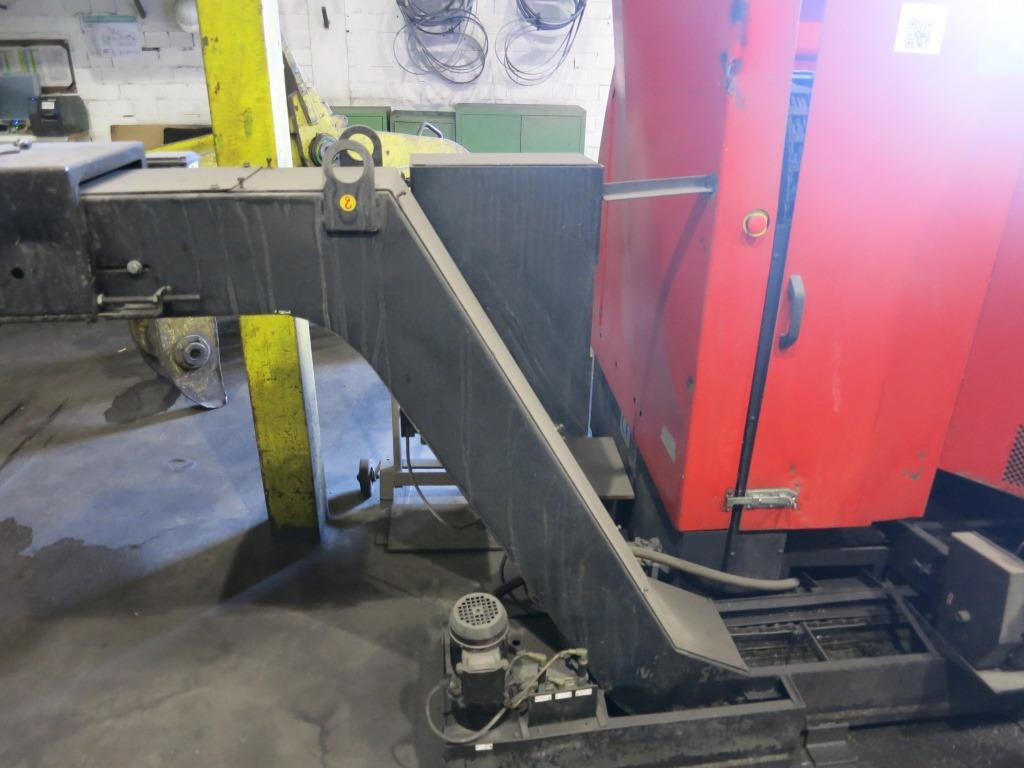 AMADA HFA 530 CNC - Máquina para metal: foto 4 AMADA HFA 530 CNC - Máquina para metal: foto 4