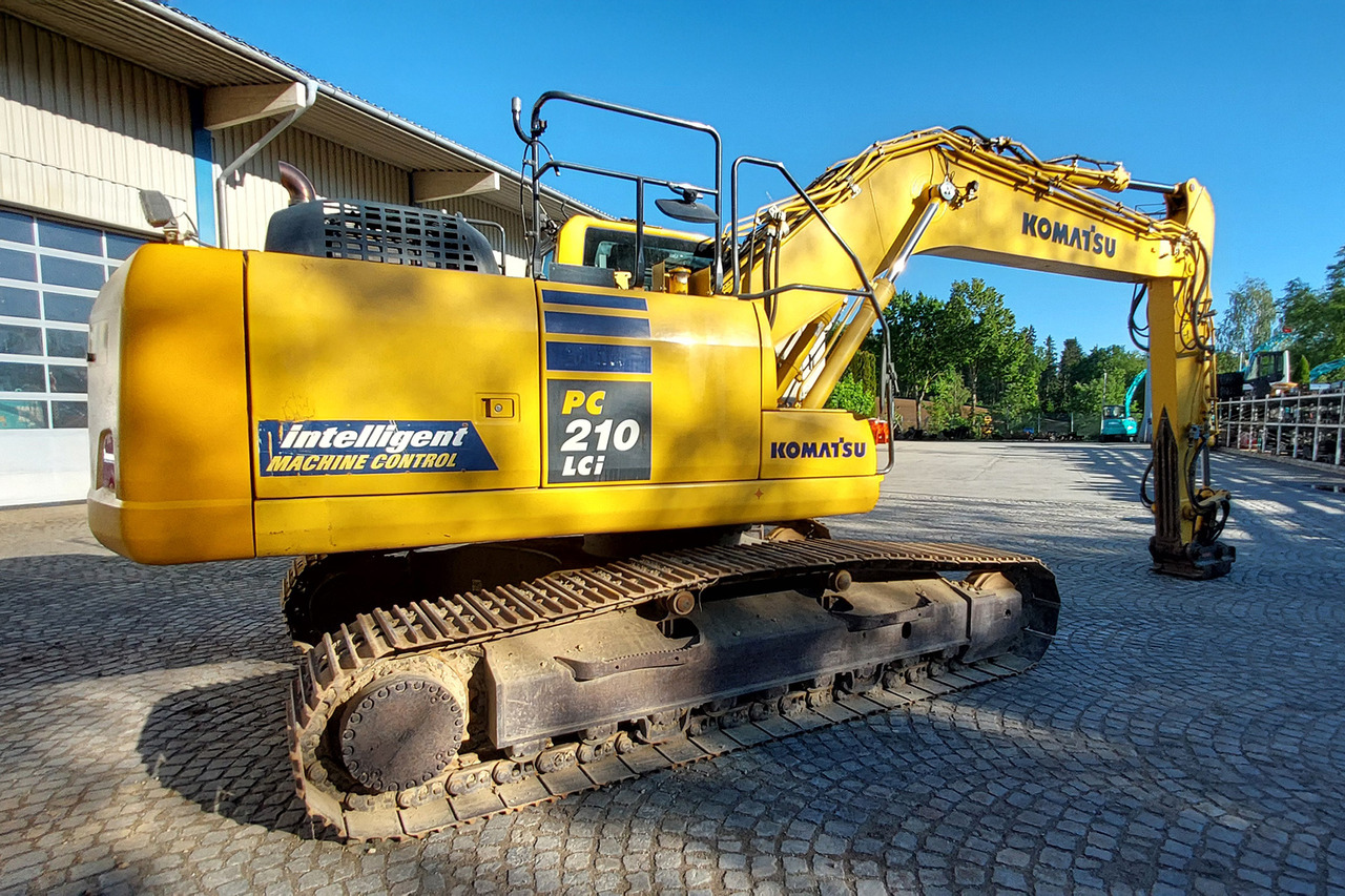 Komatsu PC210LCi-10 - Escavadora de rastos: foto 1 Komatsu PC210LCi-10 - Escavadora de rastos: foto 1