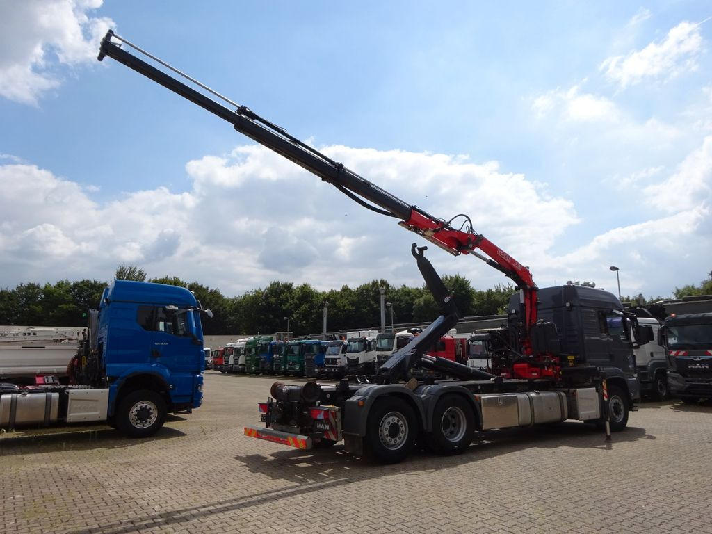 MAN 26.500 Abroller + Fassi F125A Kran 6x2-4 Allrad - Camião polibenne, Camião grua: foto 5 MAN 26.500 Abroller + Fassi F125A Kran 6x2-4 Allrad - Camião polibenne, Camião grua: foto 5