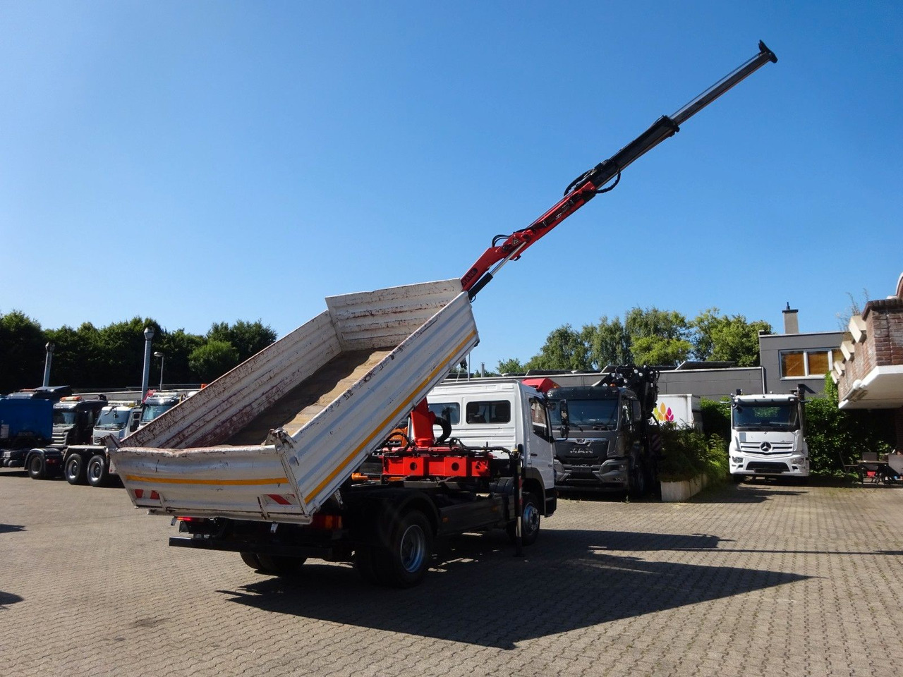 Mercedes-Benz 1224 Atego MEILLER 3Skipper + PK 8500 Kran - Camião basculante, Camião grua: foto 5 Mercedes-Benz 1224 Atego MEILLER 3Skipper + PK 8500 Kran - Camião basculante, Camião grua: foto 5