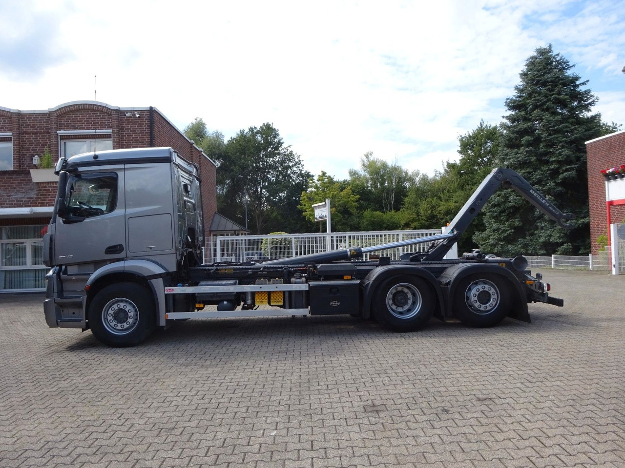 Mercedes-Benz 2545 Actros MEILLER Abroller +Lift-Lenkachse - Camião polibenne: foto 5 Mercedes-Benz 2545 Actros MEILLER Abroller +Lift-Lenkachse - Camião polibenne: foto 5