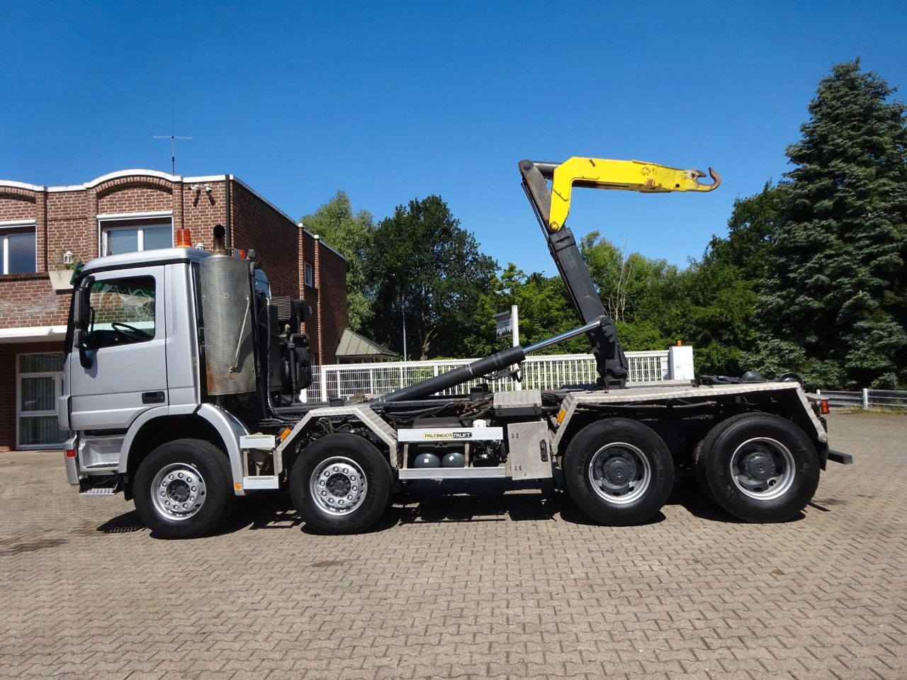 Mercedes-Benz 3244 Actros PALFINGER Abroller 8x4 - Camião polibenne: foto 5 Mercedes-Benz 3244 Actros PALFINGER Abroller 8x4 - Camião polibenne: foto 5