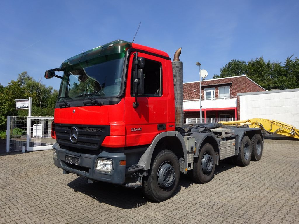 Mercedes-Benz 3246 Actros Abroller K45 8x4 Knickhacken Mercedes-Benz 3246 Actros Abroller K45 8x4 Knickhacken - Camião polibenne: foto 5 Mercedes-Benz 3246 Actros Abroller K45 8x4 Knickhacken Mercedes-Benz 3246 Actros Abroller K45 8x4 Knickhacken - Camião polibenne: foto 5