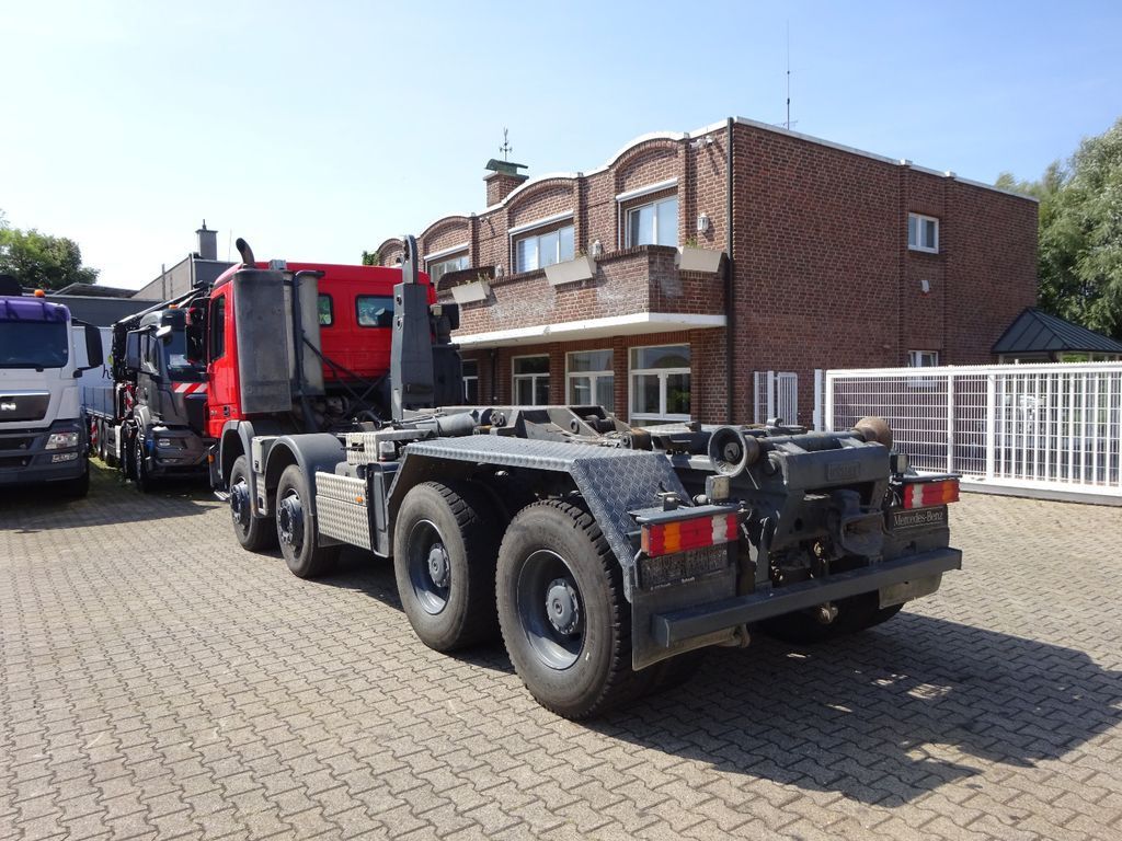 Mercedes-Benz 3246 Actros Abroller K45 8x4 Knickhacken Mercedes-Benz 3246 Actros Abroller K45 8x4 Knickhacken - Camião polibenne: foto 4 Mercedes-Benz 3246 Actros Abroller K45 8x4 Knickhacken Mercedes-Benz 3246 Actros Abroller K45 8x4 Knickhacken - Camião polibenne: foto 4