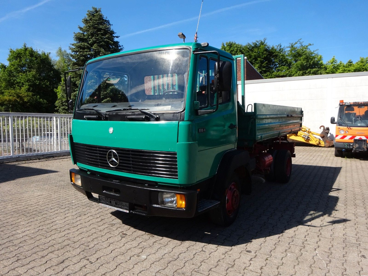 Mercedes-Benz 814 MEILLER 3Skipper 4x2 - Carrinha basculante: foto 1 Mercedes-Benz 814 MEILLER 3Skipper 4x2 - Carrinha basculante: foto 1