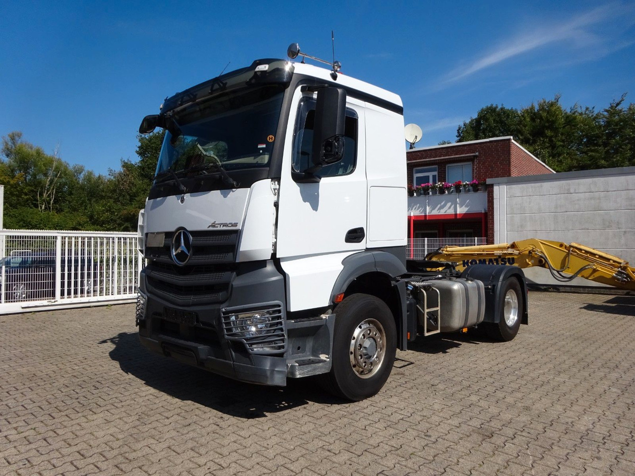 Mercedes-Benz 1846 Actros SZM HAD ALLRAD - Tractor: foto 2 Mercedes-Benz 1846 Actros SZM HAD ALLRAD - Tractor: foto 2