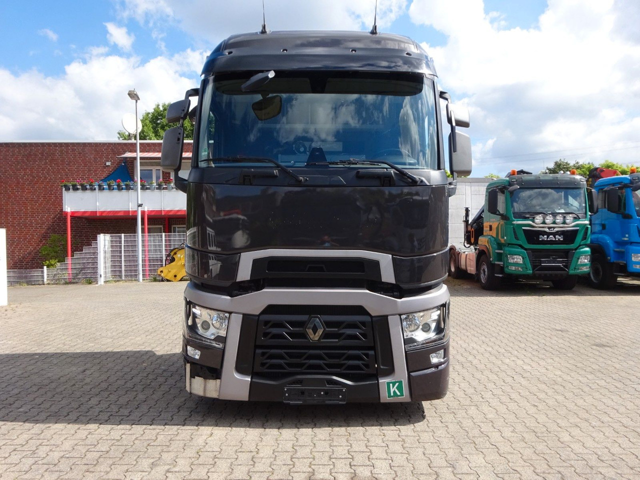 Renault T 520 Komfort SZM 4x2 - Tractor: foto 5 Renault T 520 Komfort SZM 4x2 - Tractor: foto 5