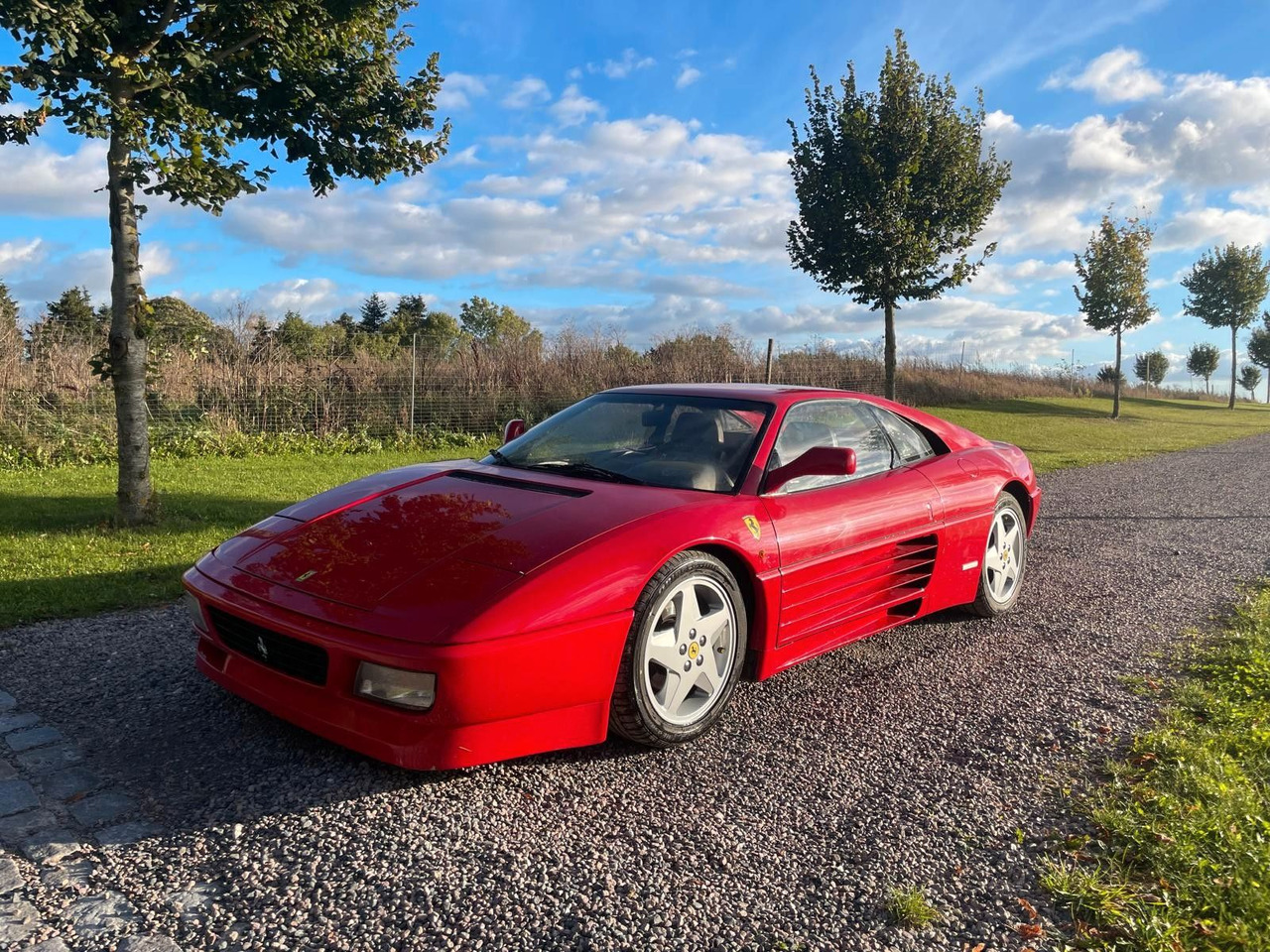 Ferrari 348 TB - Coupé: foto 1 Ferrari 348 TB - Coupé: foto 1