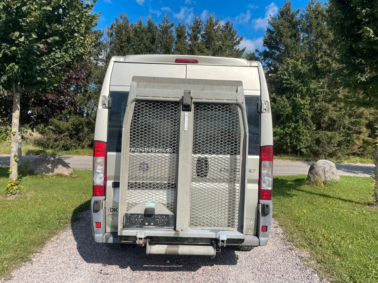 Fiat Ducato Luxusbus Panorama *9 Seats Handicap Lift - Furgão de passageiros: foto 4 Fiat Ducato Luxusbus Panorama *9 Seats Handicap Lift - Furgão de passageiros: foto 4
