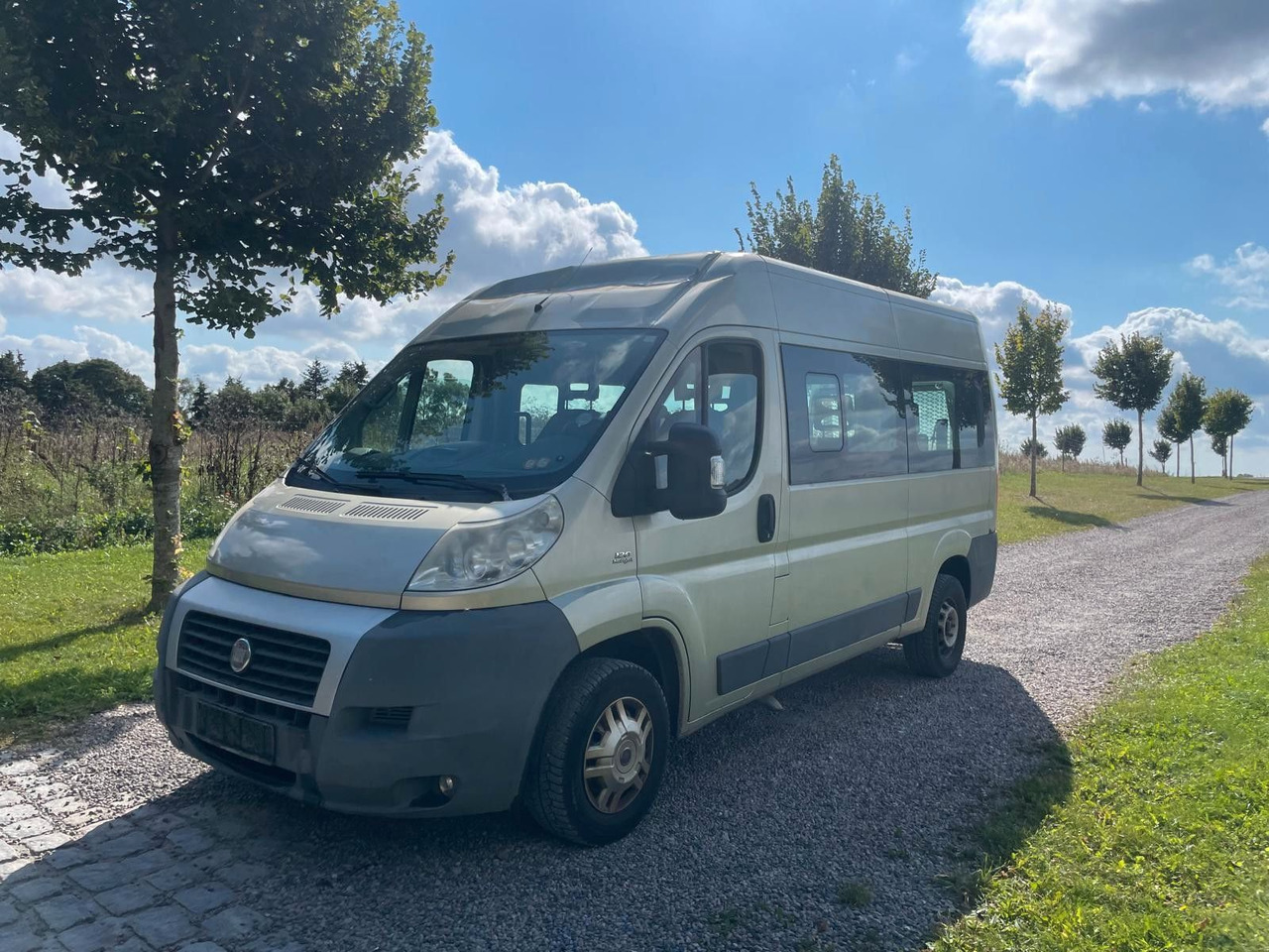 Fiat Ducato Luxusbus Panorama *9 Seats Handicap Lift - Furgão de passageiros: foto 1 Fiat Ducato Luxusbus Panorama *9 Seats Handicap Lift - Furgão de passageiros: foto 1