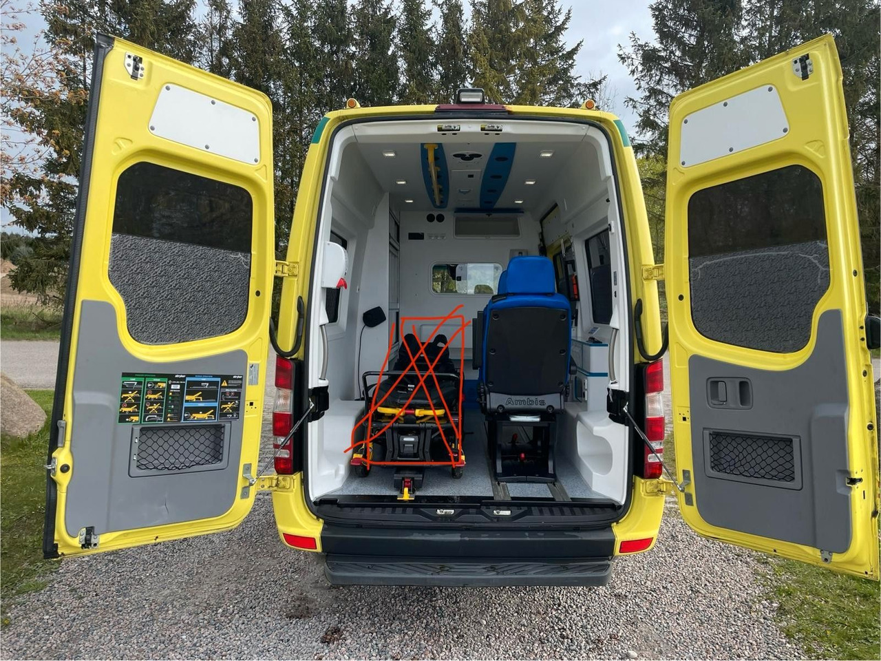 Ambulância Mercedes-Benz Sprinter II Kasten 316 CDI Ambulance *: foto 15