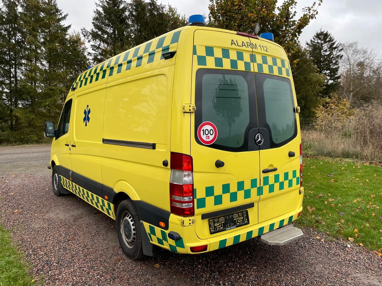 Mercedes-Benz Sprinter II Kasten 316 CDI Aut Ambulance - Ambulância: foto 3 Mercedes-Benz Sprinter II Kasten 316 CDI Aut Ambulance - Ambulância: foto 3