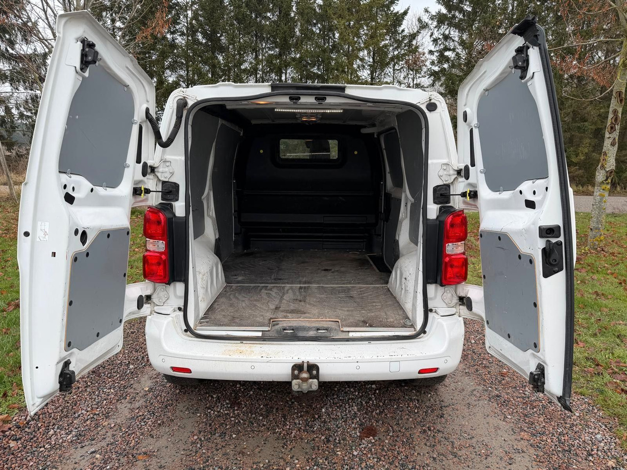 Leasing de Peugeot Expert Kasten Premium L2 Peugeot Expert Kasten Premium L2: foto 22 Leasing de Peugeot Expert Kasten Premium L2 Peugeot Expert Kasten Premium L2: foto 22