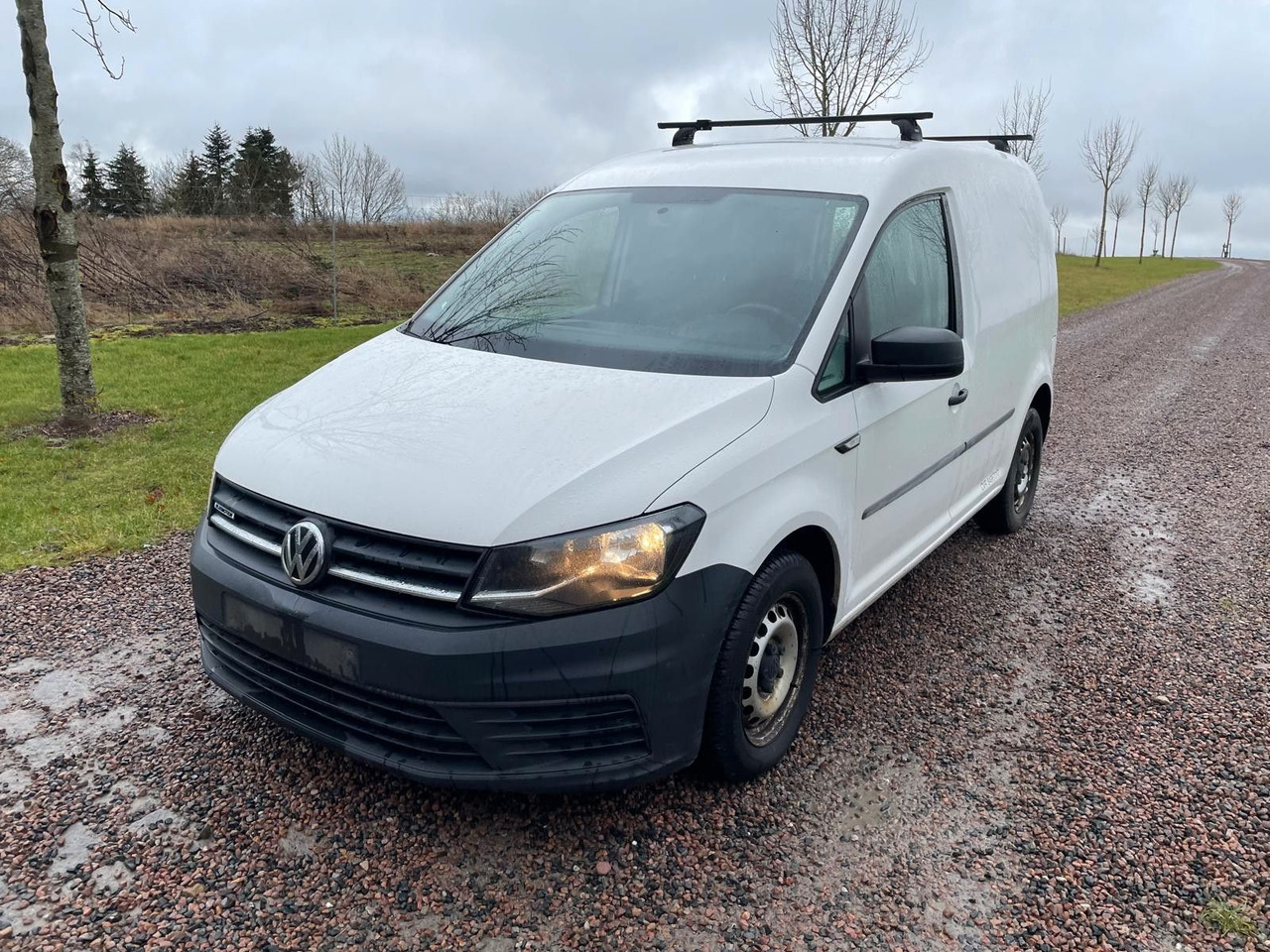 Volkswagen Caddy Kasten BlueMotion Volkswagen Caddy Kasten 2.0 TDI BlueMotion *5900 € netto - Furgão compacto: foto 2 Volkswagen Caddy Kasten BlueMotion Volkswagen Caddy Kasten 2.0 TDI BlueMotion *5900 € netto - Furgão compacto: foto 2