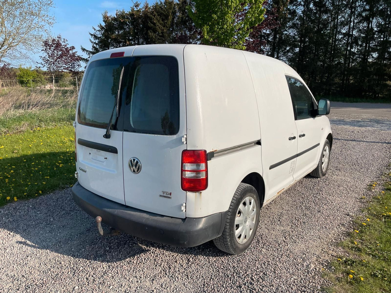 Volkswagen Caddy Kasten Kombi BMT 1.6 TDI - Automóvel: foto 5 Volkswagen Caddy Kasten Kombi BMT 1.6 TDI - Automóvel: foto 5
