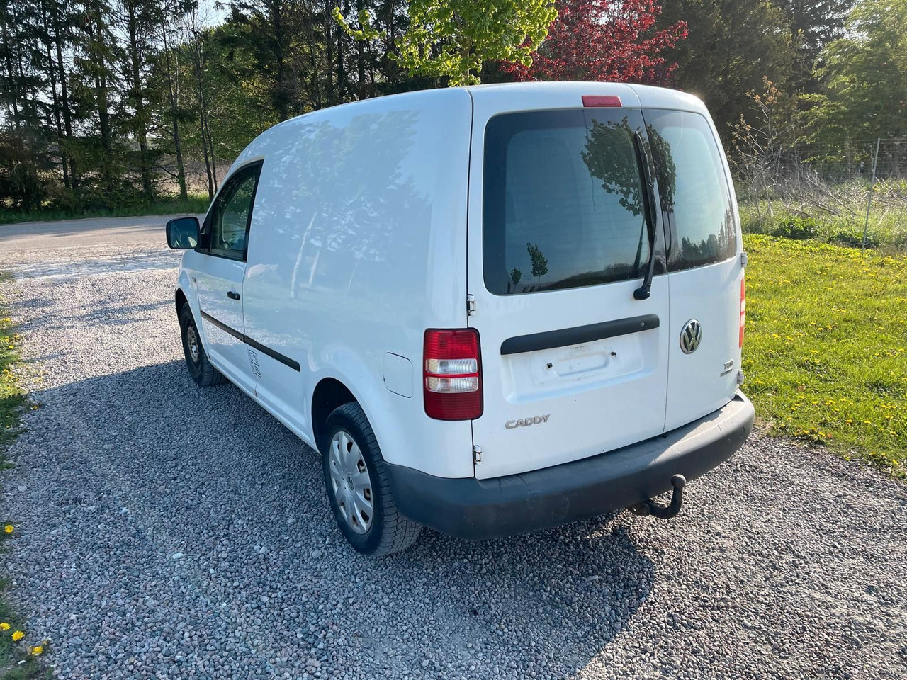 Volkswagen Caddy Kasten Kombi BMT 1.6 TDI - Automóvel: foto 3 Volkswagen Caddy Kasten Kombi BMT 1.6 TDI - Automóvel: foto 3
