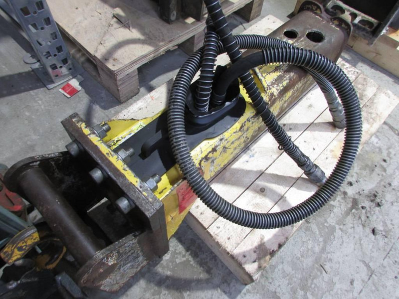 Atlas-Copco EC 40 T Hydraulikhammer 2.100 EUR - Martelo hidráulico por Máquina de construção: foto 2 Atlas-Copco EC 40 T Hydraulikhammer 2.100 EUR - Martelo hidráulico por Máquina de construção: foto 2