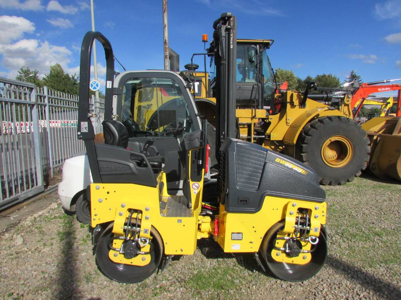 Bomag BW 90 AD-5 Walze / 21.500 EUR - Rolo: foto 1 Bomag BW 90 AD-5 Walze / 21.500 EUR - Rolo: foto 1