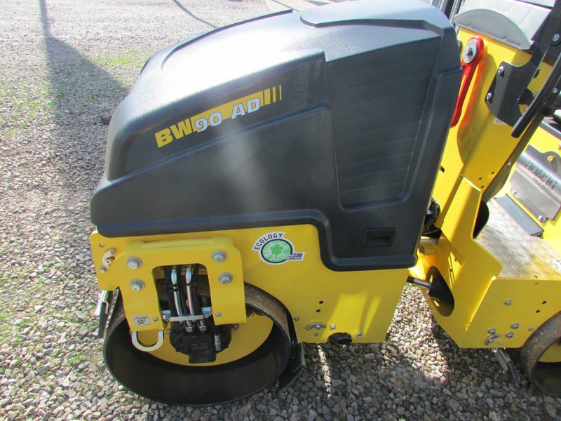 Bomag BW 90 AD-5 Walze / 21.500 EUR - Rolo: foto 5 Bomag BW 90 AD-5 Walze / 21.500 EUR - Rolo: foto 5