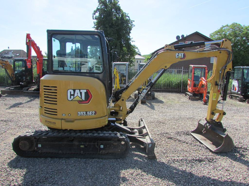 Cat 303.5 E2 CR Minibagger 33.000 EUR - Mini escavadeira: foto 4 Cat 303.5 E2 CR Minibagger 33.000 EUR - Mini escavadeira: foto 4