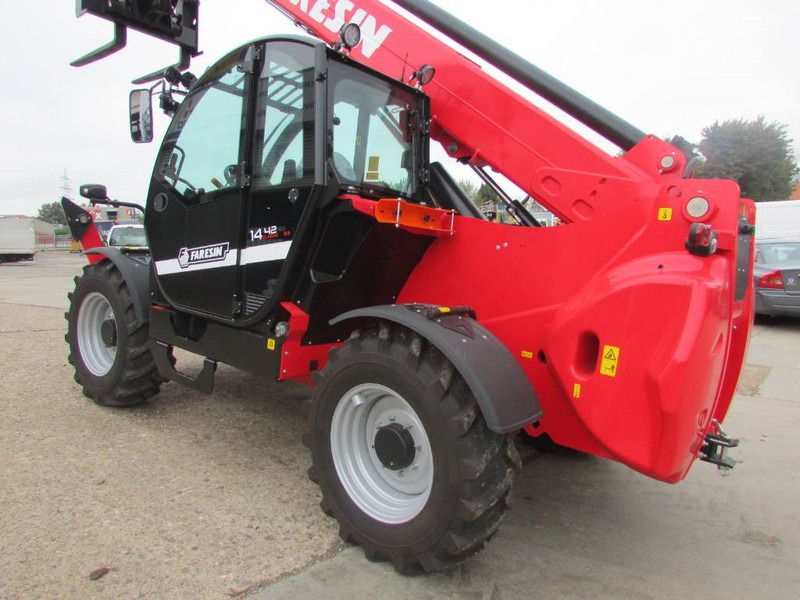 Faresin 14.42 Classic 55 Teleskoplader 59.000 € - Empilhador telescópico: foto 4 Faresin 14.42 Classic 55 Teleskoplader 59.000 € - Empilhador telescópico: foto 4