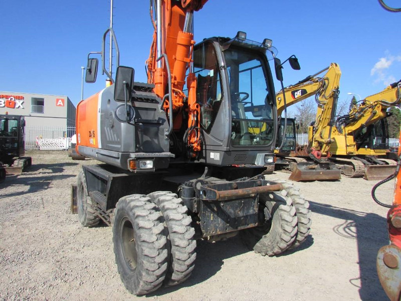 Hitachi ZX 140 W-3 Mobilbagger 43.000 EUR / Klima - Escavadeira de rodas: foto 5 Hitachi ZX 140 W-3 Mobilbagger 43.000 EUR / Klima - Escavadeira de rodas: foto 5