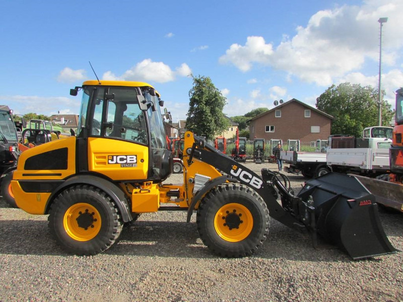 JCB 409 Radlader 46.500 EUR - Pá carregadora de rodas: foto 5 JCB 409 Radlader 46.500 EUR - Pá carregadora de rodas: foto 5