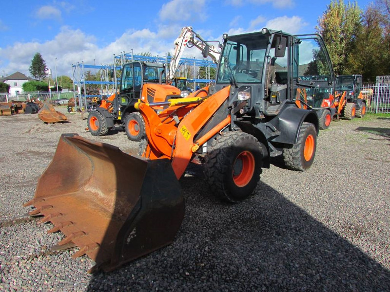 Komatsu WA 100 M-7 Radlader 28.000 EUR - Pá carregadora de rodas: foto 2 Komatsu WA 100 M-7 Radlader 28.000 EUR - Pá carregadora de rodas: foto 2