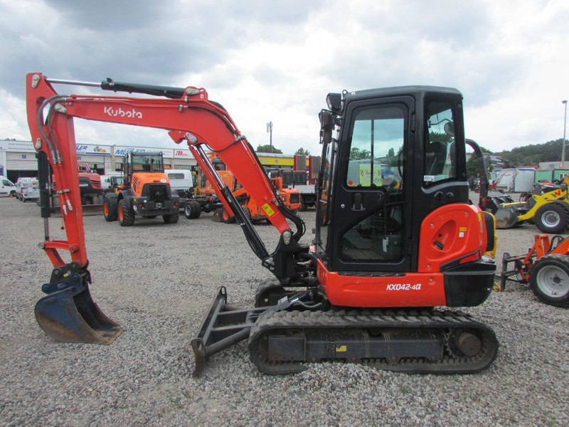 Kubota KX 042-4a HI Minibagger 39.500 EUR - Mini escavadeira: foto 4 Kubota KX 042-4a HI Minibagger 39.500 EUR - Mini escavadeira: foto 4