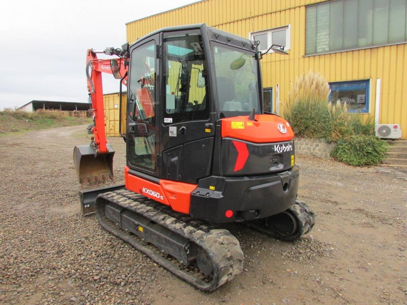 Kubota KX 060-5 HI Minibagger 49.500 EUR - Mini escavadeira: foto 4 Kubota KX 060-5 HI Minibagger 49.500 EUR - Mini escavadeira: foto 4