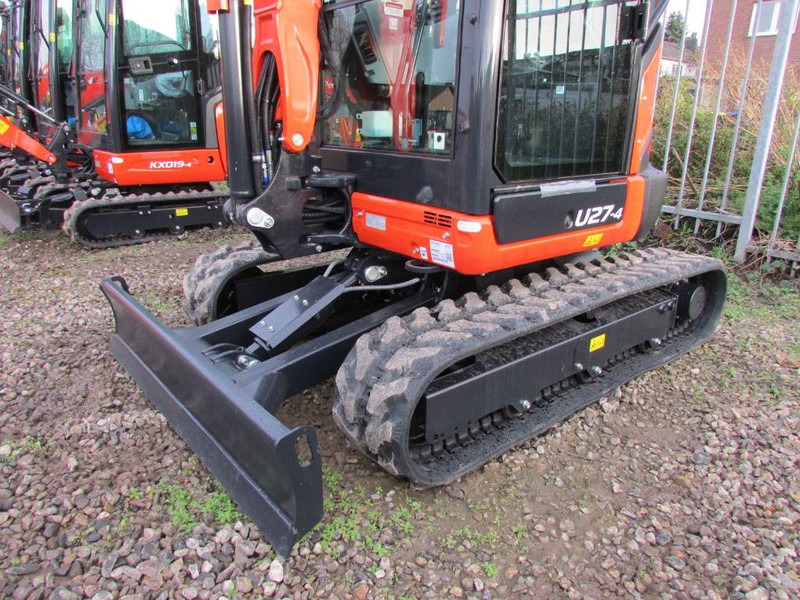Kubota U 27-4 HI Minibagger 36.500 EUR - Mini escavadeira: foto 2 Kubota U 27-4 HI Minibagger 36.500 EUR - Mini escavadeira: foto 2