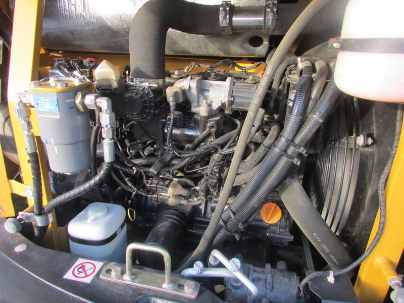 Sany SY 50 U Minibagger 30.000 EUR / AC - Mini escavadeira: foto 5 Sany SY 50 U Minibagger 30.000 EUR / AC - Mini escavadeira: foto 5