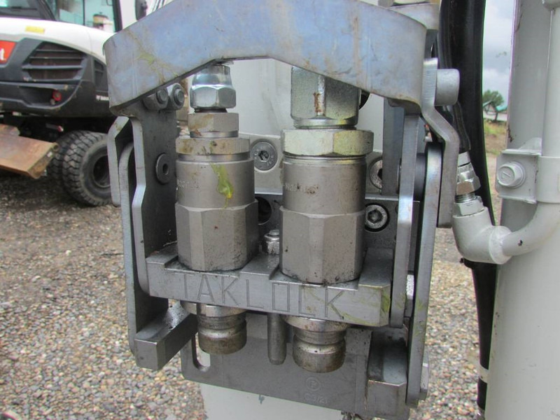 Takeuchi TB 216 V4 Minibagger 28.000 EUR - Mini escavadeira: foto 4 Takeuchi TB 216 V4 Minibagger 28.000 EUR - Mini escavadeira: foto 4