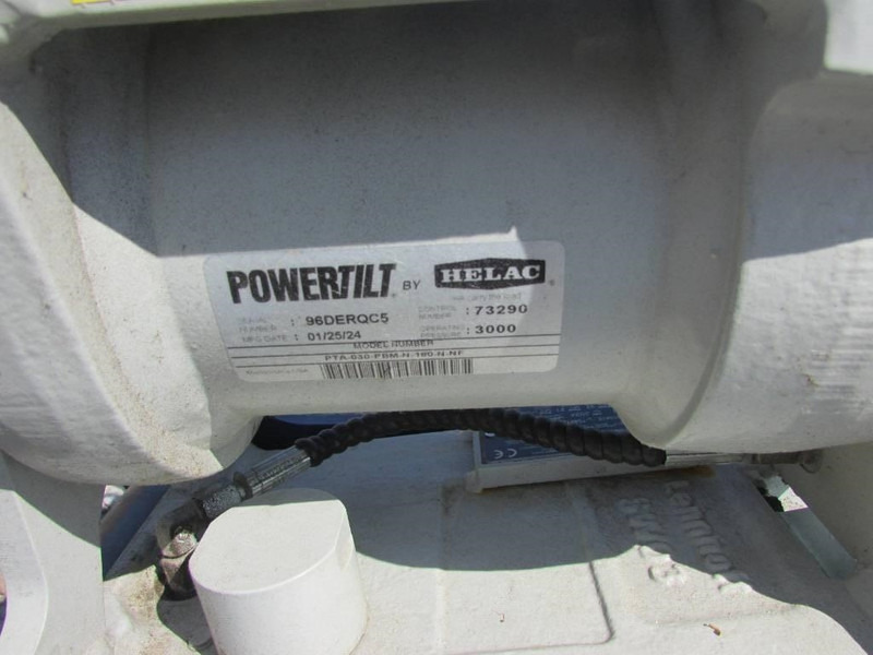 Takeuchi TB 225 Minibagger 42.500 EUR - Mini escavadeira: foto 4 Takeuchi TB 225 Minibagger 42.500 EUR - Mini escavadeira: foto 4