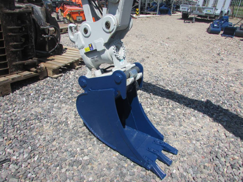 Takeuchi TB 225 Minibagger 44.000 EUR - Mini escavadeira: foto 3 Takeuchi TB 225 Minibagger 44.000 EUR - Mini escavadeira: foto 3