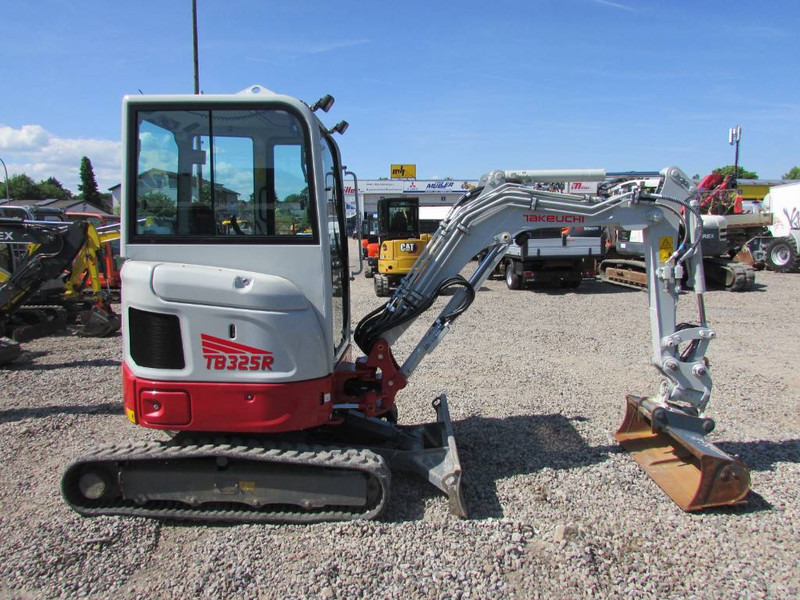 Takeuchi TB 325 R Minibagger 34.500 EUR - Mini escavadeira: foto 4 Takeuchi TB 325 R Minibagger 34.500 EUR - Mini escavadeira: foto 4