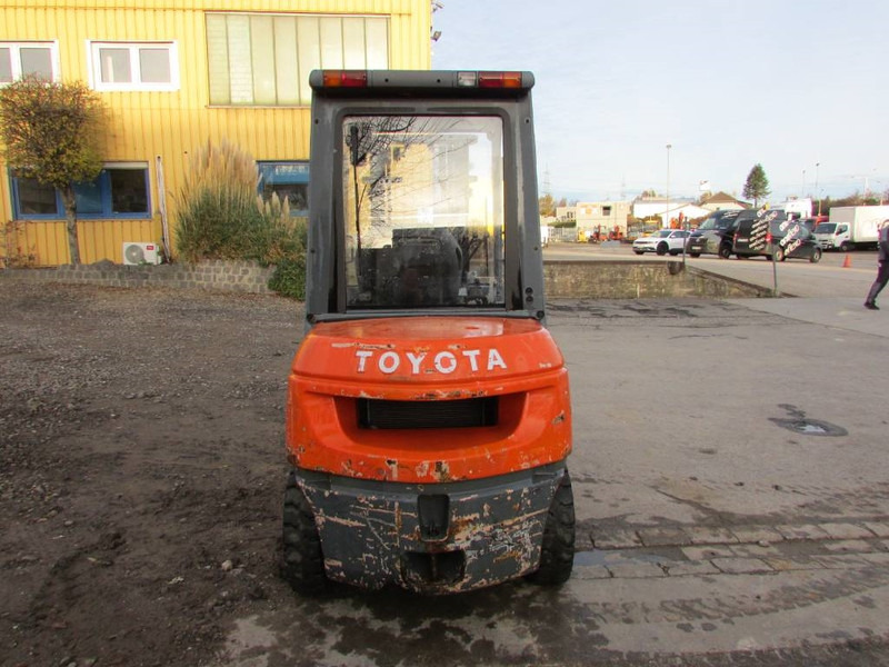Toyota 62-7 FDF 30 Diesel Gabelstapler 10.500 EUR - Empilhadeira a diesel: foto 4 Toyota 62-7 FDF 30 Diesel Gabelstapler 10.500 EUR - Empilhadeira a diesel: foto 4