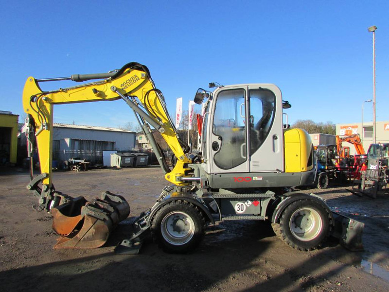 WACKER NEUSON EW 100 / Klima / AC / 59.000 EUR - Escavadeira de rodas: foto 1 WACKER NEUSON EW 100 / Klima / AC / 59.000 EUR - Escavadeira de rodas: foto 1