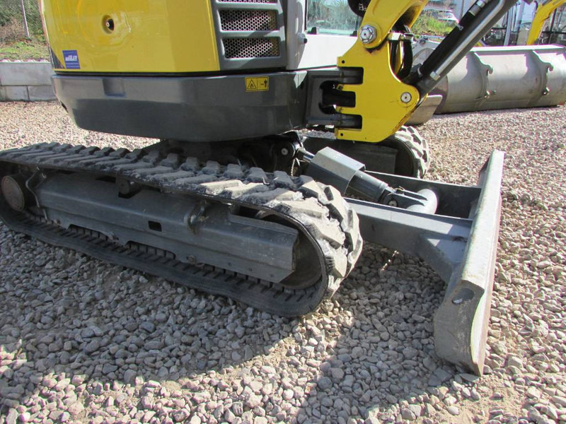 WACKER NEUSON EZ 26 Minibagger 27.000 EUR - Mini escavadeira: foto 5 WACKER NEUSON EZ 26 Minibagger 27.000 EUR - Mini escavadeira: foto 5